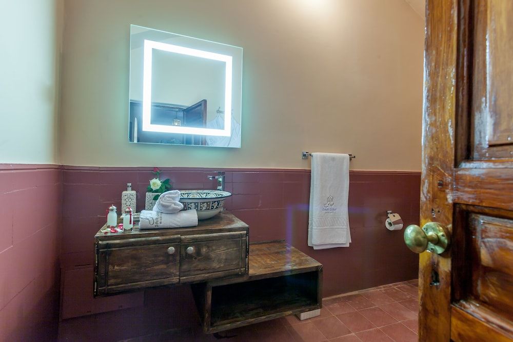 Dar Diaf Deluxe Quadruple Room, 1 King Bed (Zohra) 5