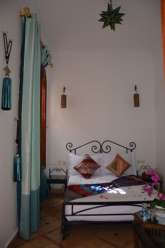 Riad Assalam Standard Double Room, Non Smoking (Bahia) 2
