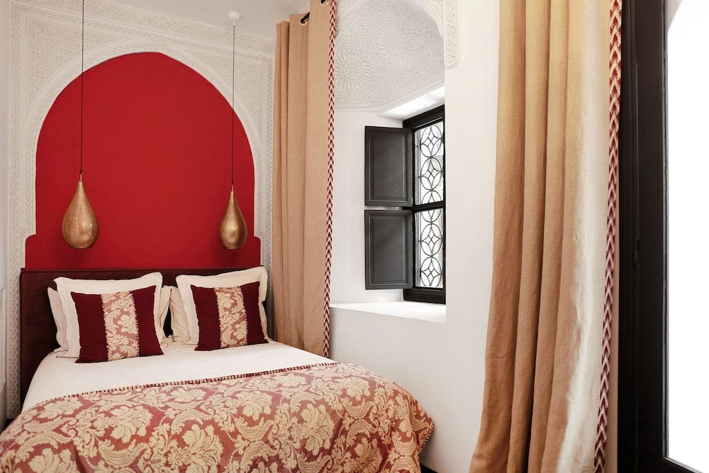 Riad Dar Bahi Deluxe Double Room (Shahd) 10