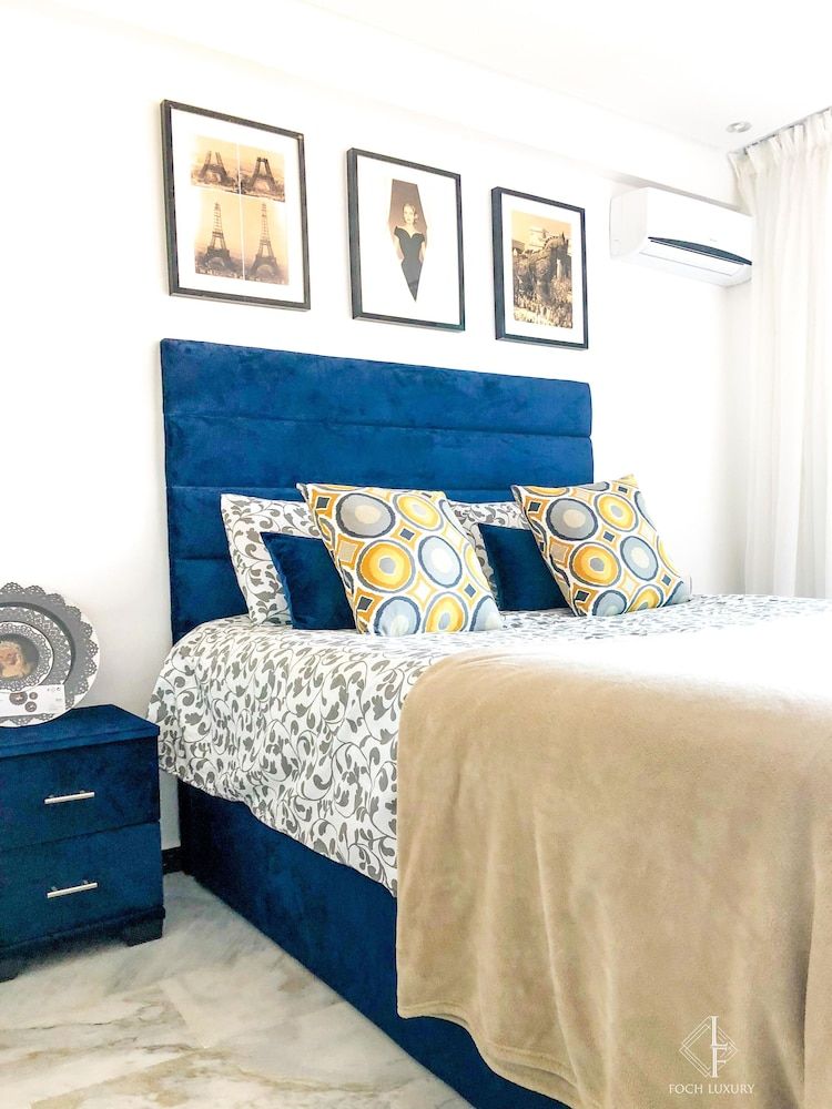 undefined Foch Apartment 6