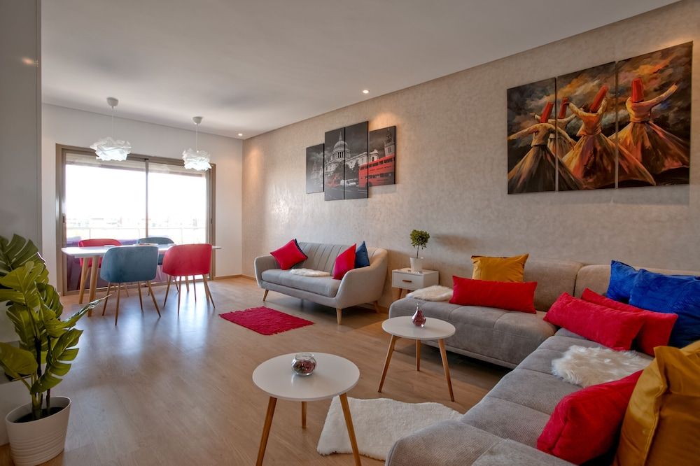 undefined Privilege House 8