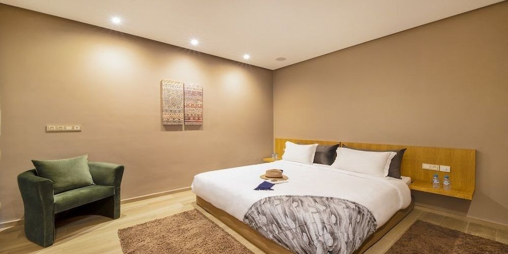 Palms Edge Deluxe Villa, 2 Bedrooms, Private Pool, Pool View 9