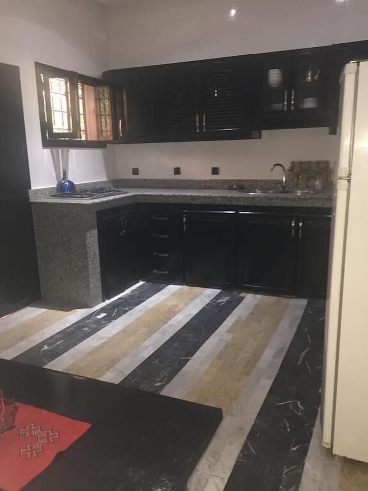 undefined Riad Ait Elhadri 8