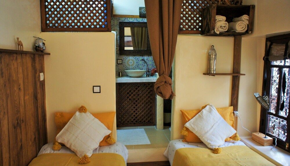 Riad Alqimam Economy Twin Room 2