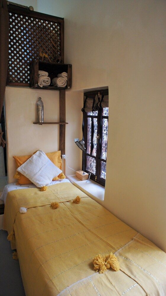 Riad Alqimam Economy Twin Room 5