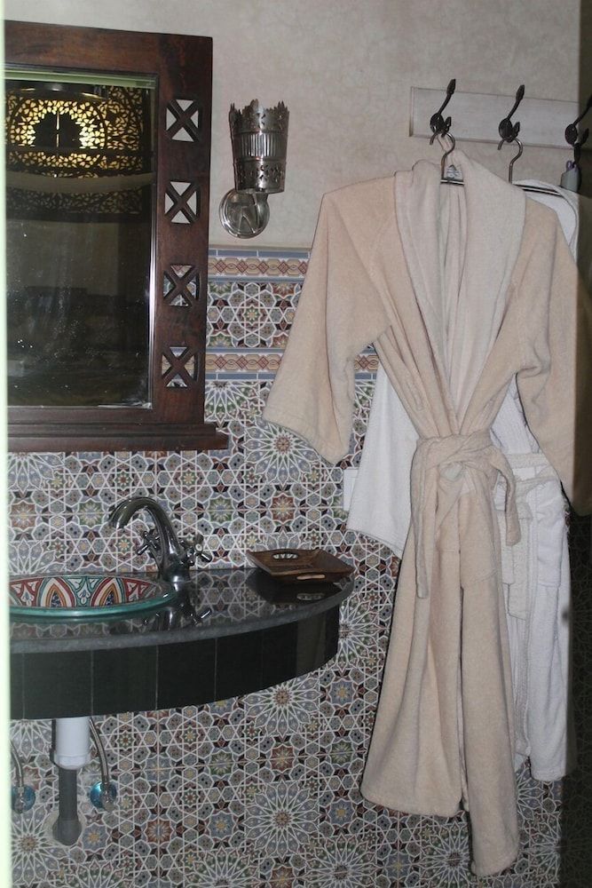 Riad la medersa in Marrakesch Luxury Room 13