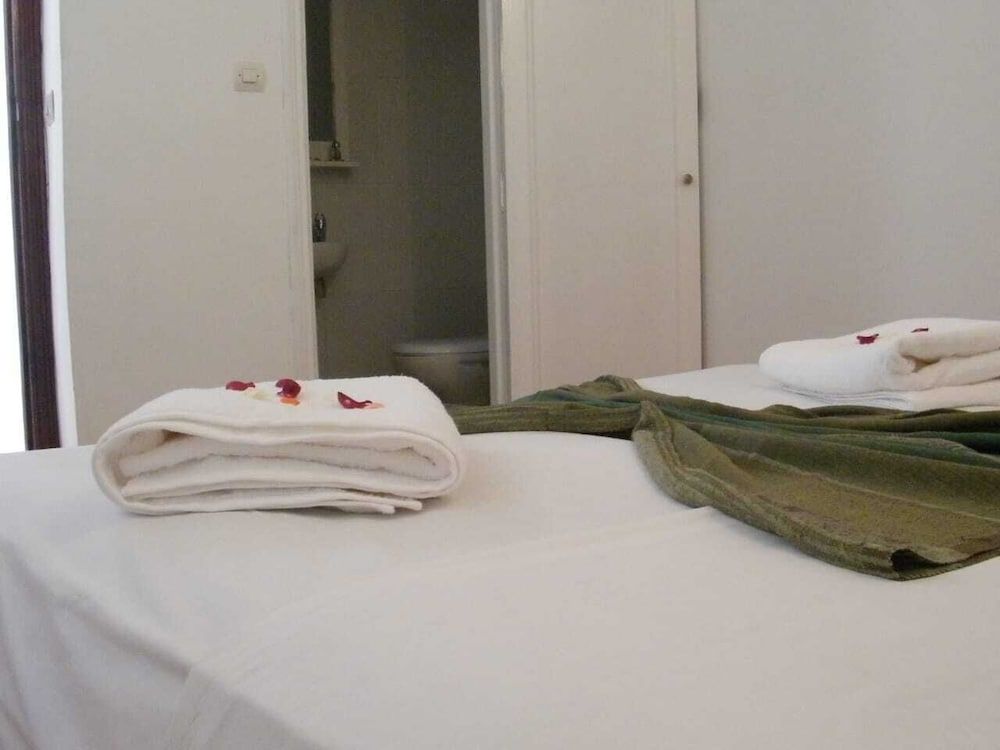 undefined Hostel Mondial 8