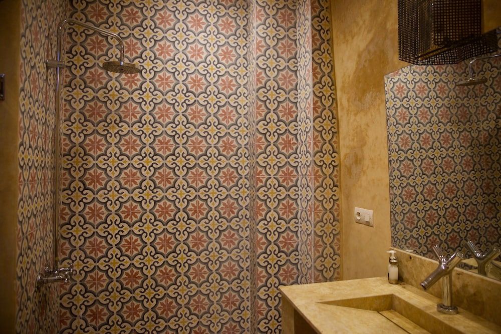 Riad Shakho Standard Double Room 4