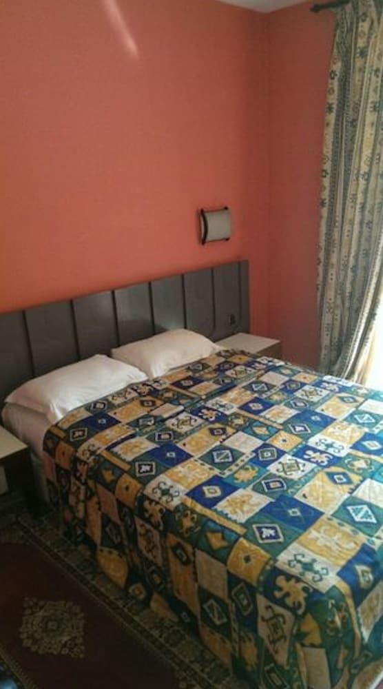 undefined Single Room With Private Bathroom Downtown Marrakech 5