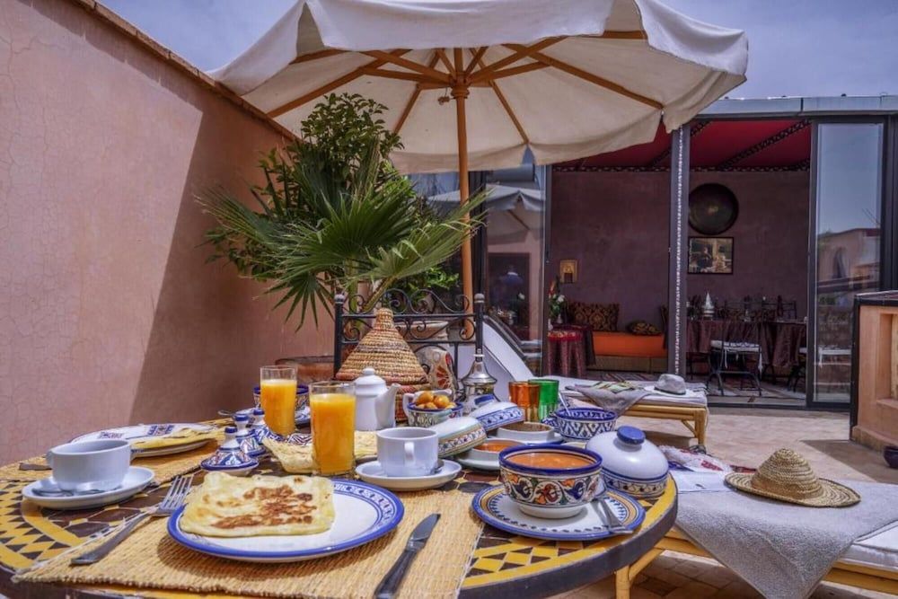undefined "room in Guest Room - Riad Lakouas-benjoin Room" 4