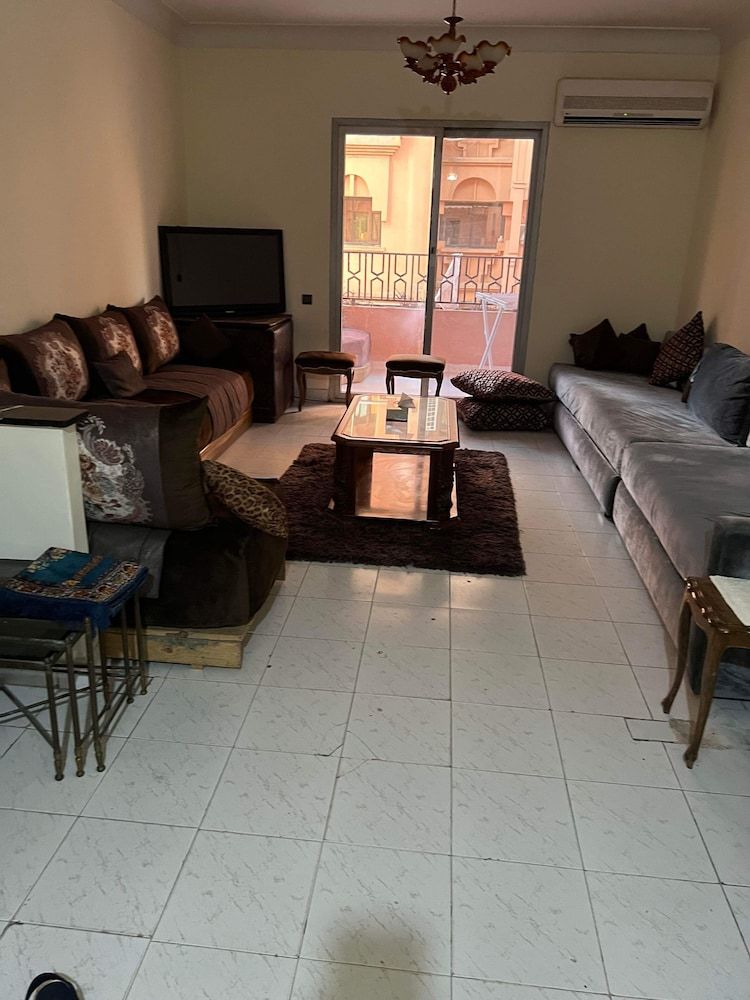 undefined Remarkable 1-bed Apartment in Marrackesh 4