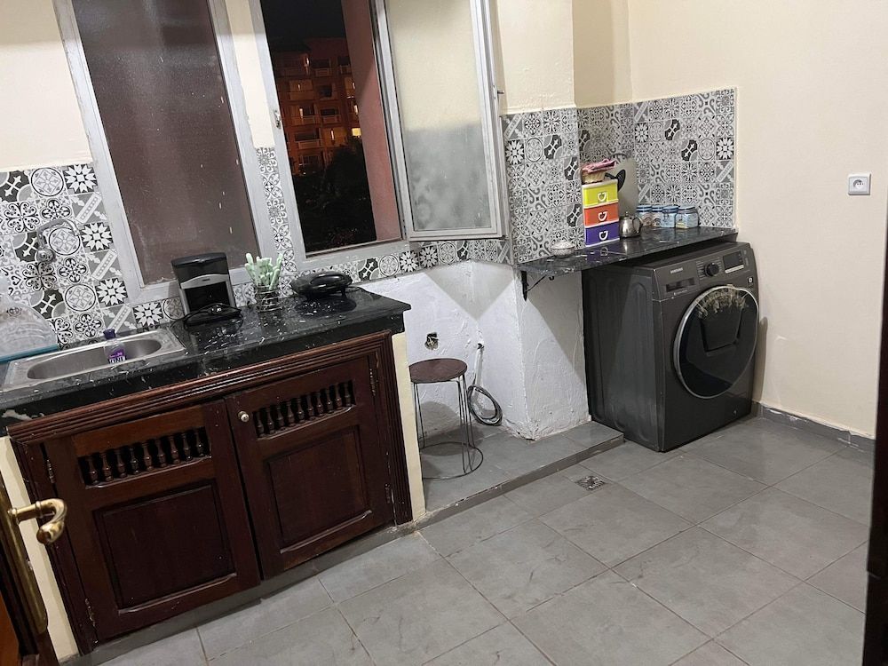 undefined Remarkable 1-bed Apartment in Marrackesh 2