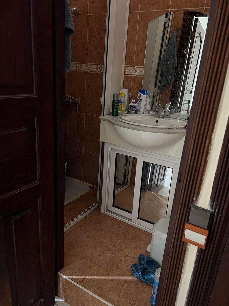 undefined Remarkable 1-bed Apartment in Marrackesh 6