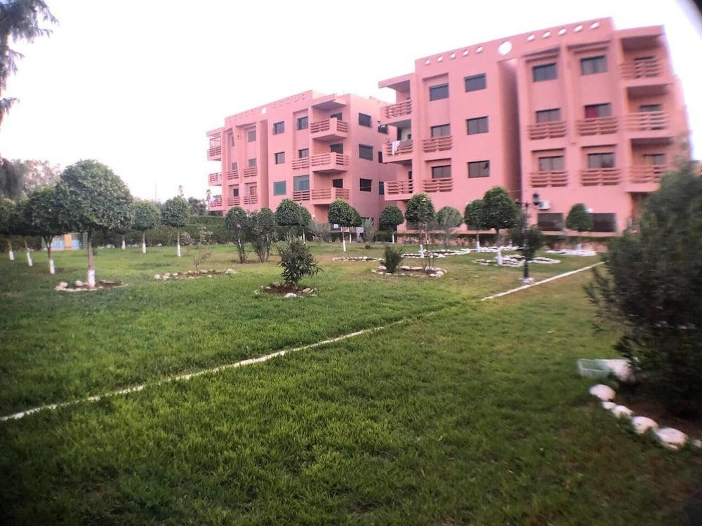 undefined Beautiful Luxury 2 Bedrooms Apartment in Marrakech 3