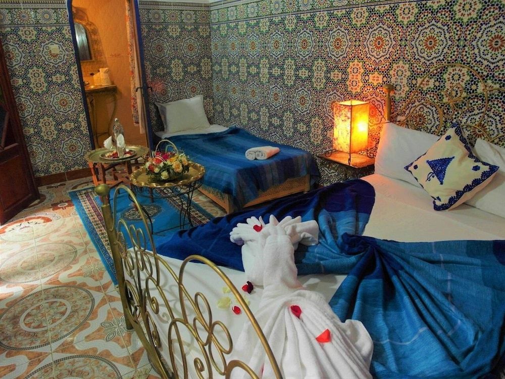 undefined Riad Chennaoui 2