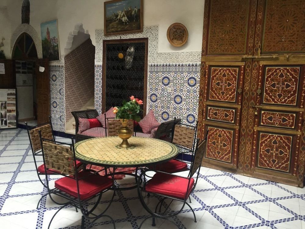 undefined Riad Chennaoui 7