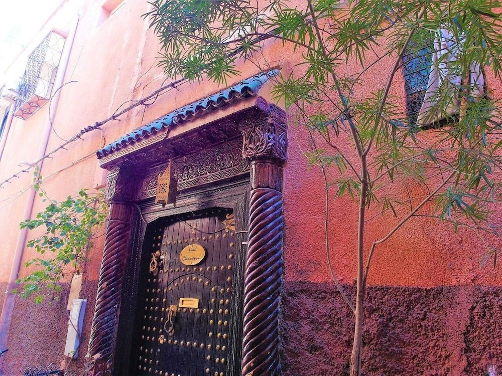 undefined Riad Chennaoui 6