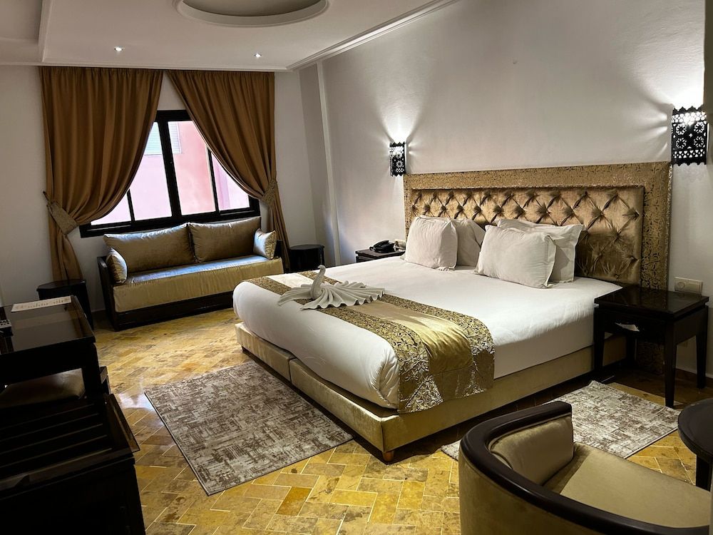 Hôtel Les Trois Palmiers Signature Room 9