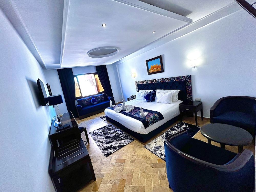 Hôtel Les Trois Palmiers Signature Room 3