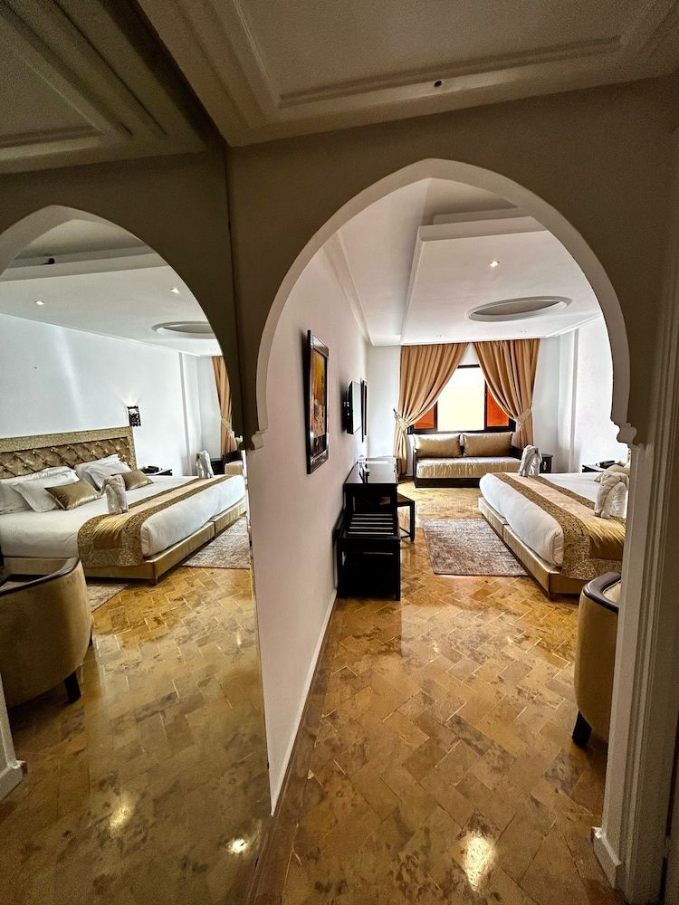 Hôtel Les Trois Palmiers Signature Room 16