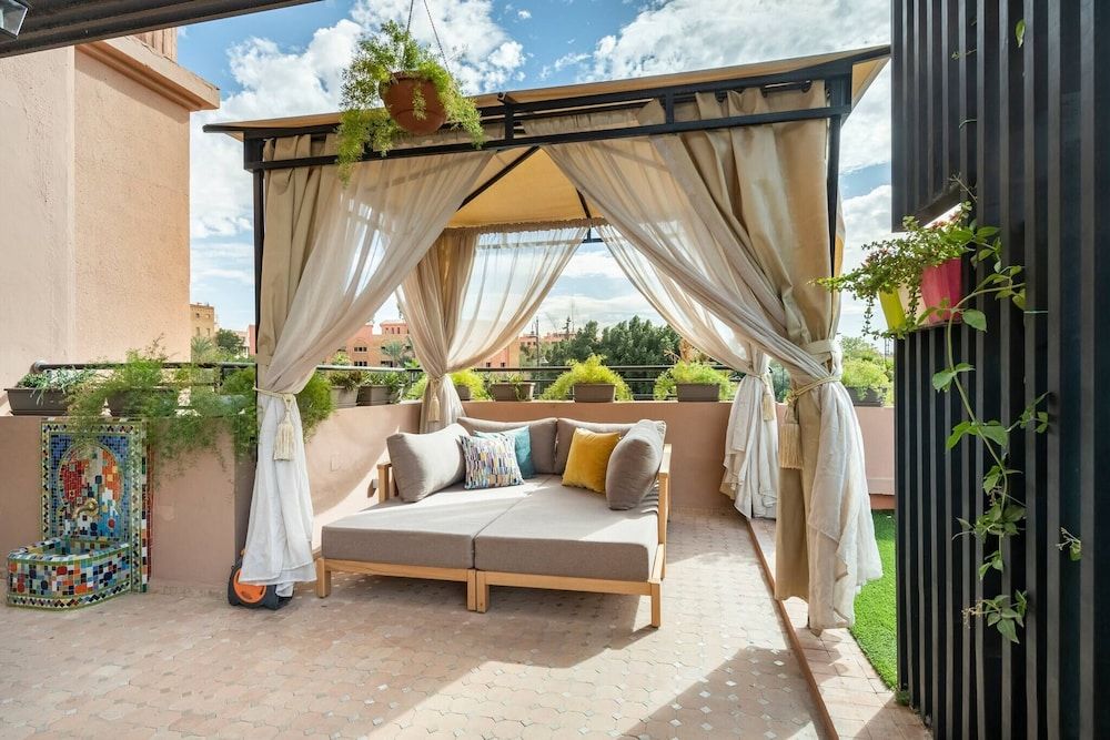 undefined "superbe Appart Méga Terrasse Piscine +big Jardin" 3