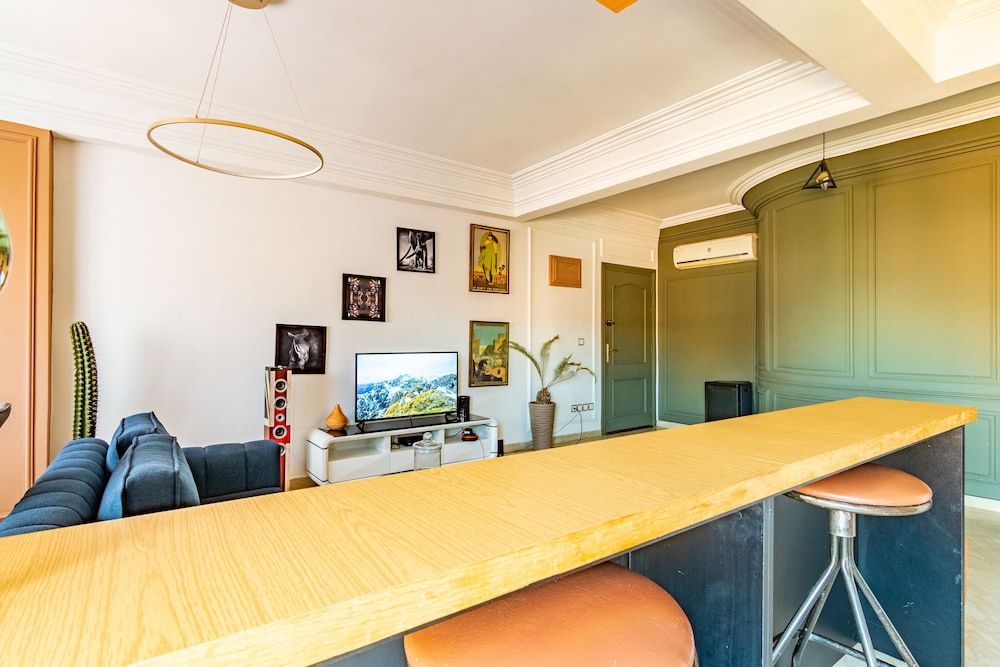 undefined Magnificent Apartment 5