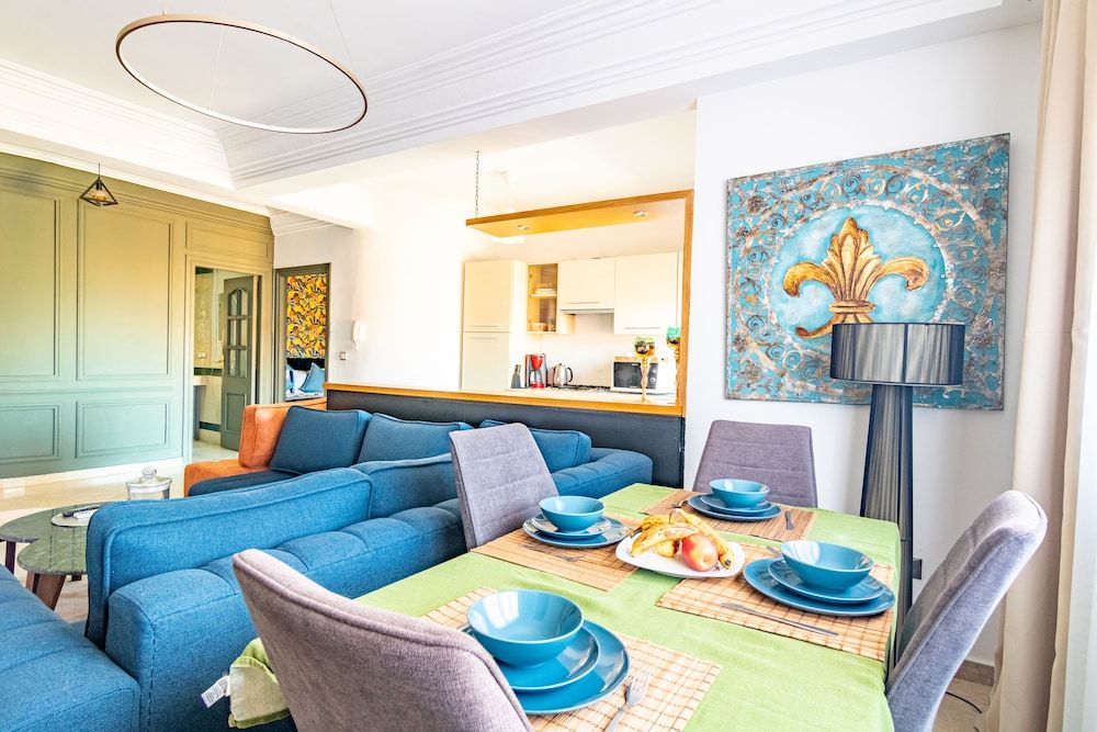 undefined Magnificent Apartment 4