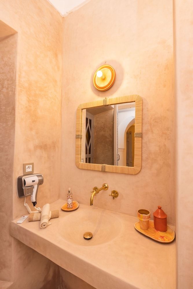 Riad Tizou Standard Room 2