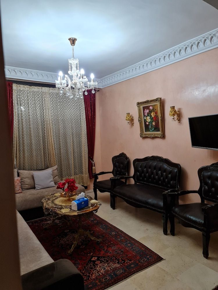 undefined Lovely 1-bed Apartment in Gueliz Marrakech 8
