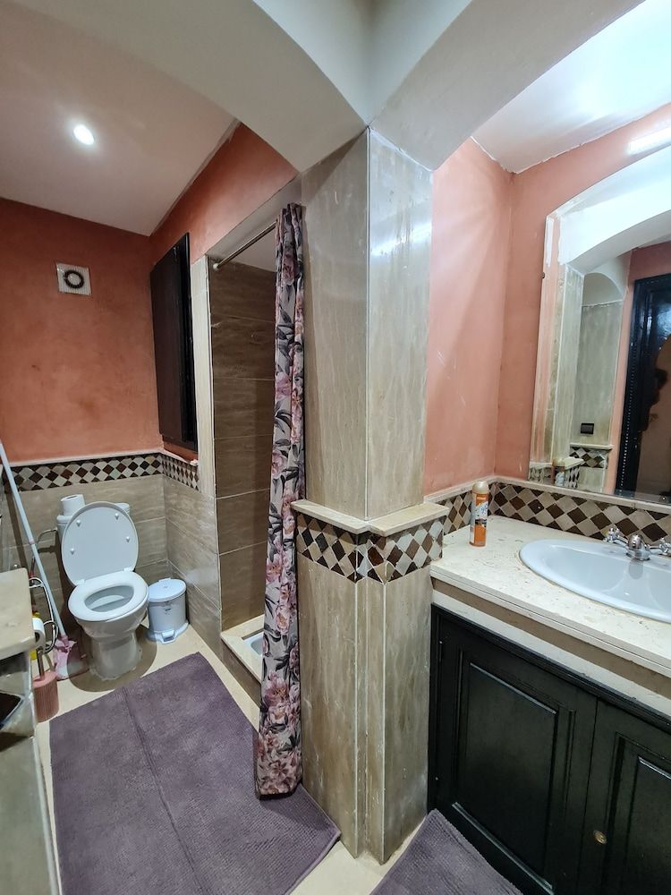 undefined Lovely 1-bed Apartment in Gueliz Marrakech 7