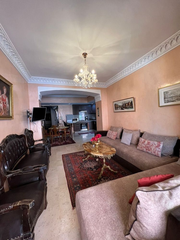 undefined Lovely 1-bed Apartment in Gueliz Marrakech 6