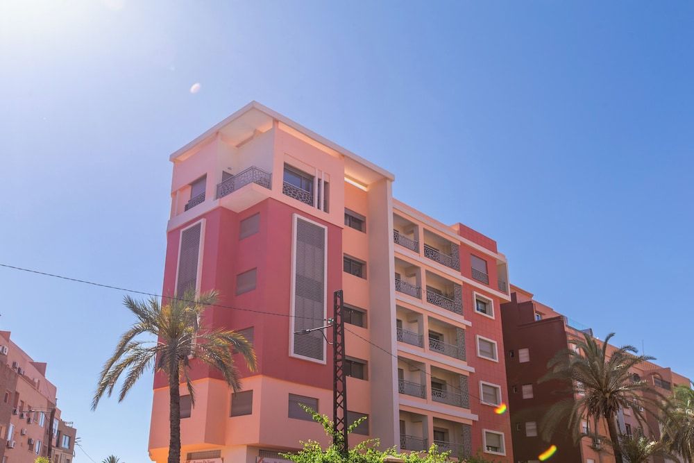 undefined ZARI BOUTIQUE Aparthotel 10