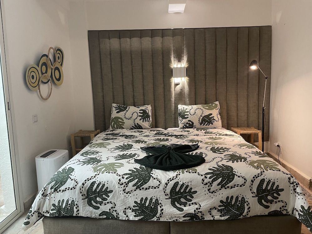 Au Riad Des Deux Patios - Marrakech City Duplex, 3 Bedrooms 2