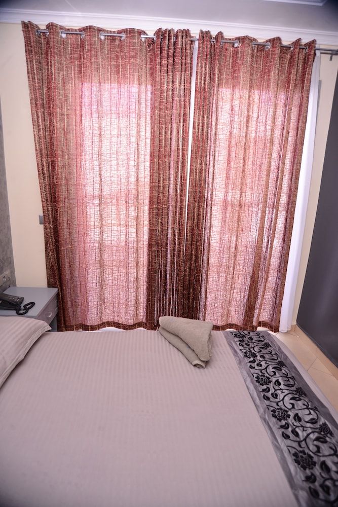 Sourebou Chez Appart Hotel Founty Beach Economy Apartment, 1 Bedroom 3