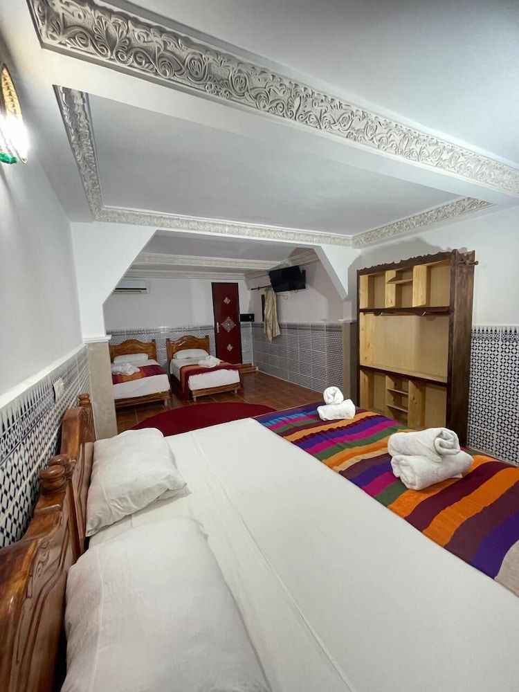 La Casa Espanyola Economy Quadruple Room 13