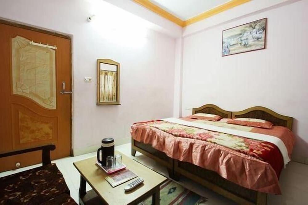 Hotel Vallabh Darshan