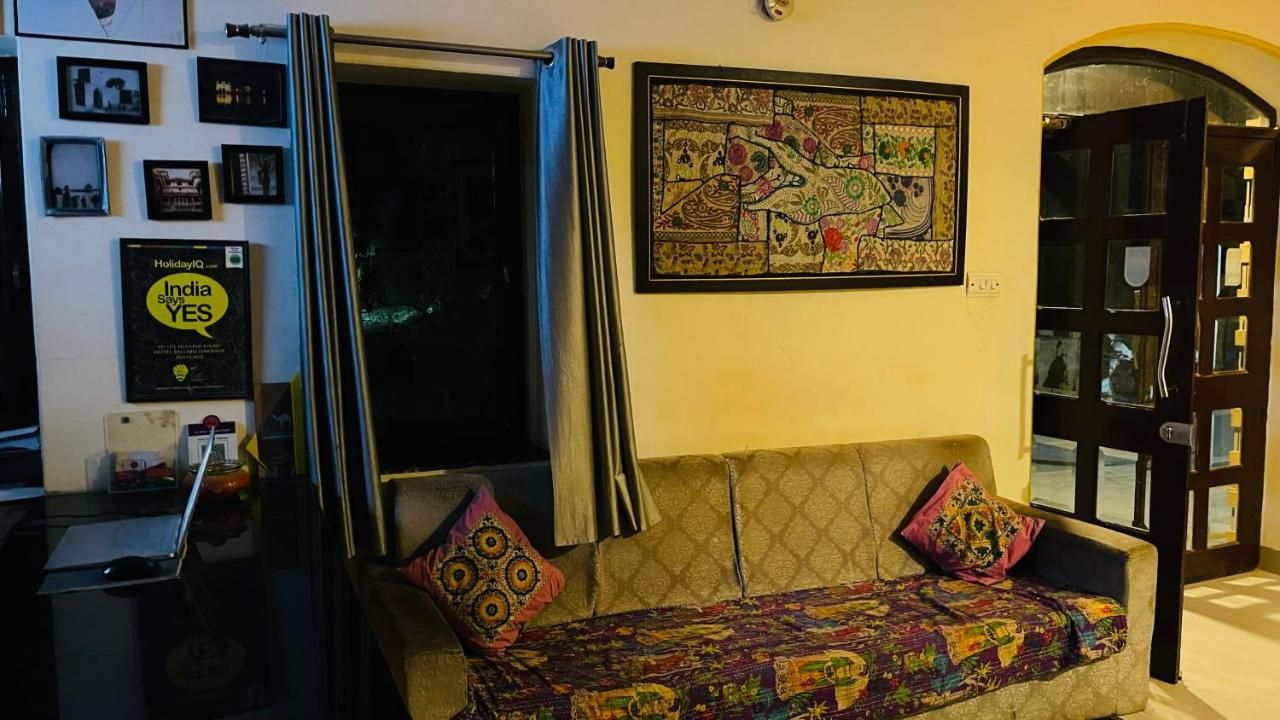 Hotel Vallabh Darshan