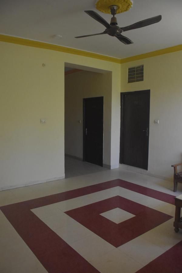Hotel Vallabh Darshan