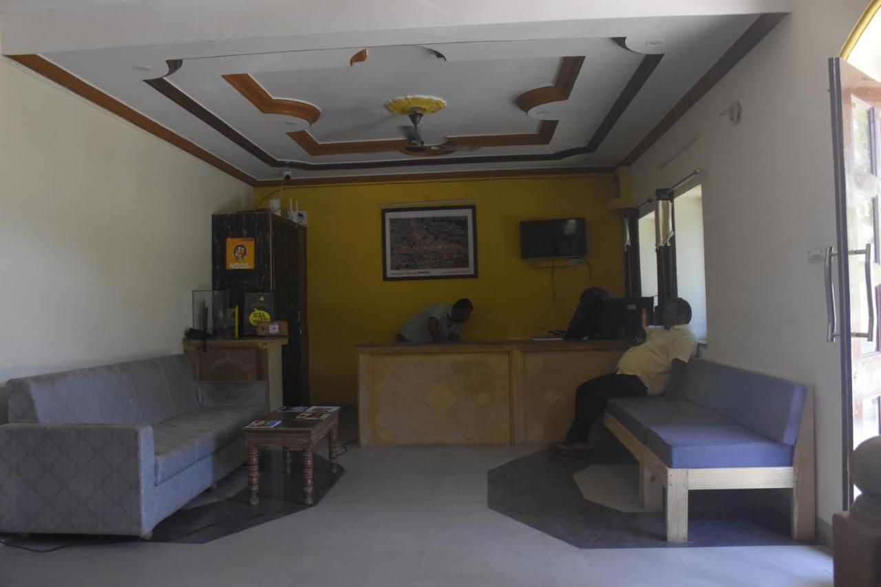 Hotel Vallabh Darshan