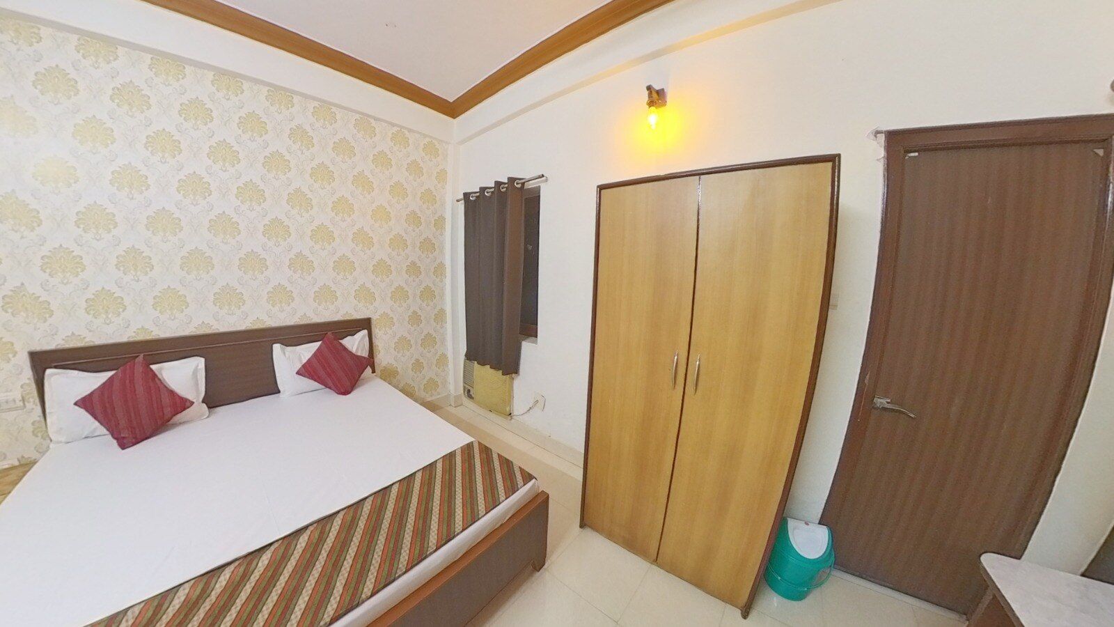 Hotel Vallabh Darshan