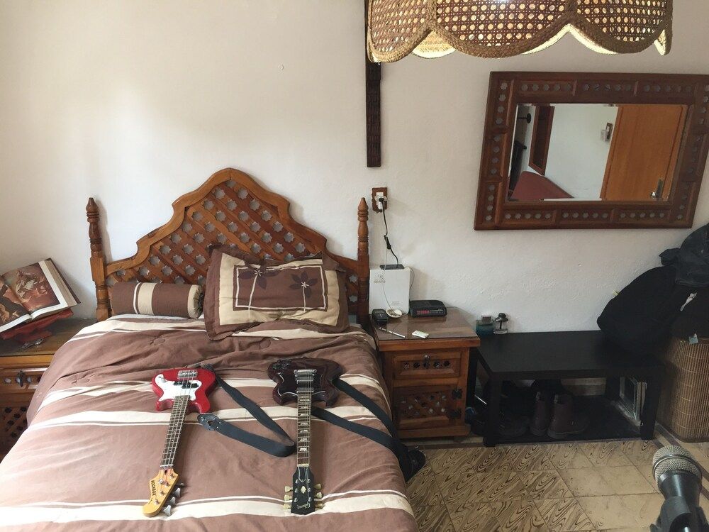 undefined 2 Bedroom House 9