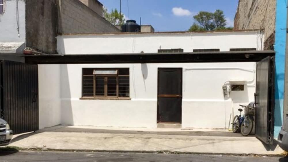 undefined 2 Bedroom House 2