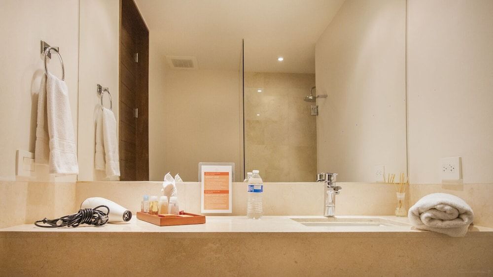 Miyana Luxury Condo Apartment, 1 King Bed, Non Smoking 19