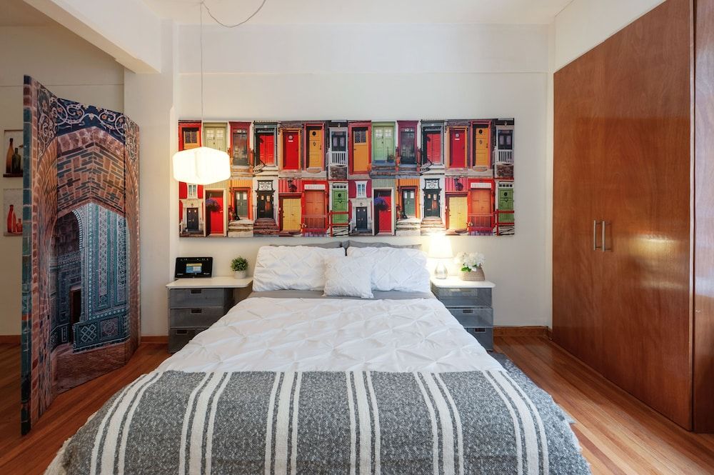 undefined Urban Loft 3