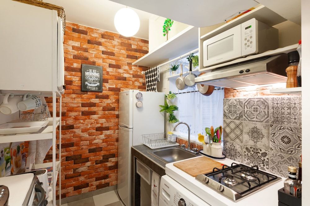 Cozy Vintage Flat Room, Multiple Beds, Non Smoking 14