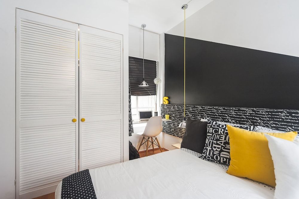 undefined Black & White Apartment 7