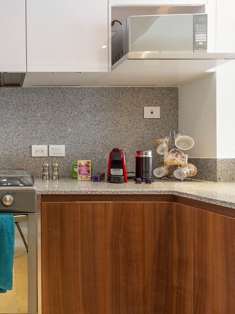 Miyana Luxury Suites Apartment, Multiple Beds 14