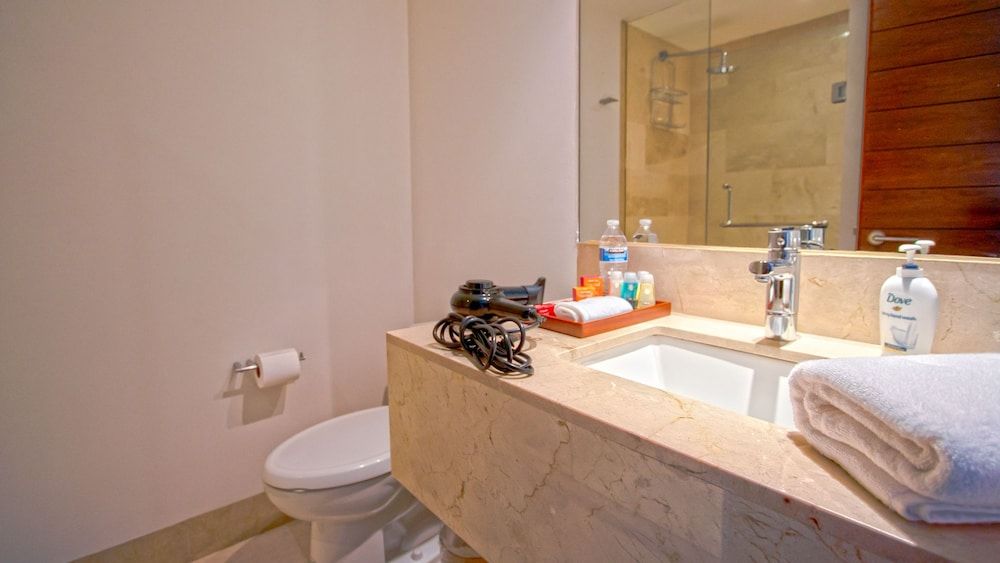 Miyana Luxury Suites Apartment, Multiple Beds 4