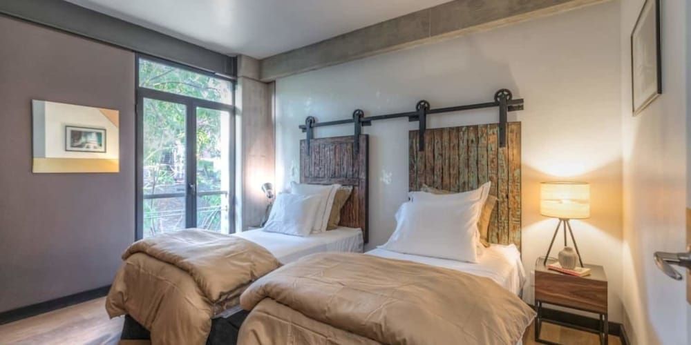 undefined Urban Roma Dream by Mr.W 4