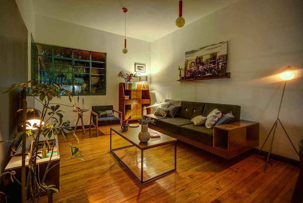 undefined Old School Apartment by Mr.W 10